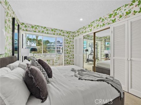 631 Cliff Dr. A-15 , Laguna Beach, CA