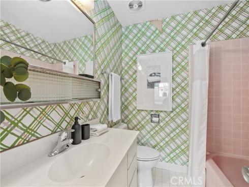 631 Cliff Dr. A-15 , Laguna Beach, CA