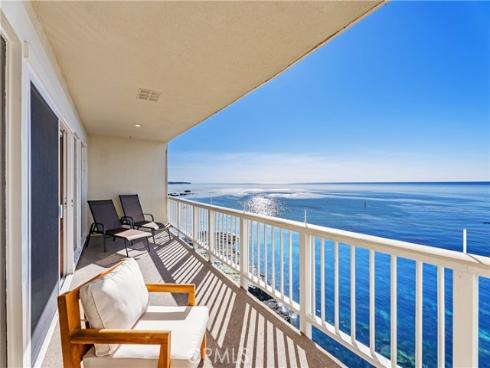 631 Cliff Dr. A-15 , Laguna Beach, CA