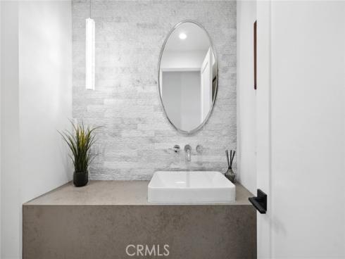 1435 Cerritos Drive, Laguna Beach, CA