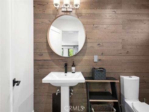 1435 Cerritos Drive, Laguna Beach, CA