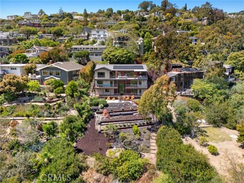 1435  Cerritos   Drive, Laguna Beach, CA