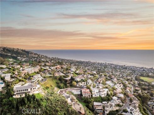 641  Canyon View   Drive, Laguna Beach, CA