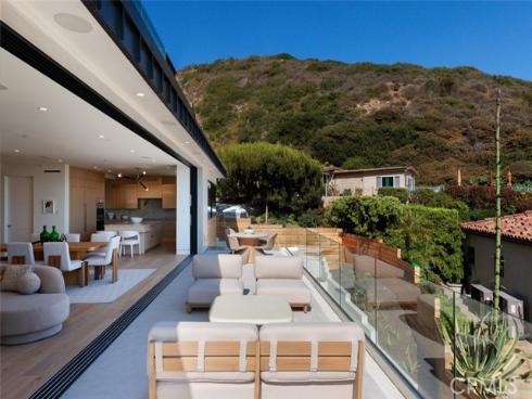 1105 Skyline Drive, Laguna Beach, CA