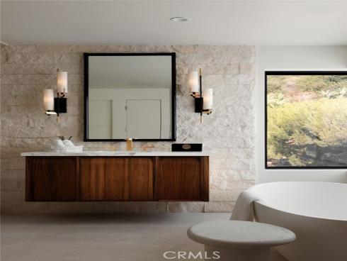 1105 Skyline Drive, Laguna Beach, CA