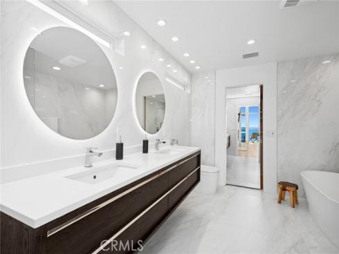 1061 Skyline Drive, Laguna Beach, CA