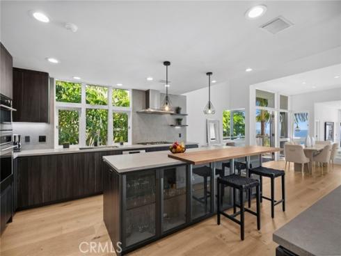 1061 Skyline Drive, Laguna Beach, CA