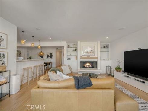 274  Grandview  , Laguna Beach, CA