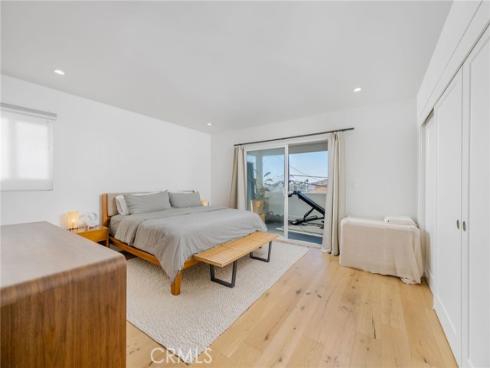 274  Grandview  , Laguna Beach, CA