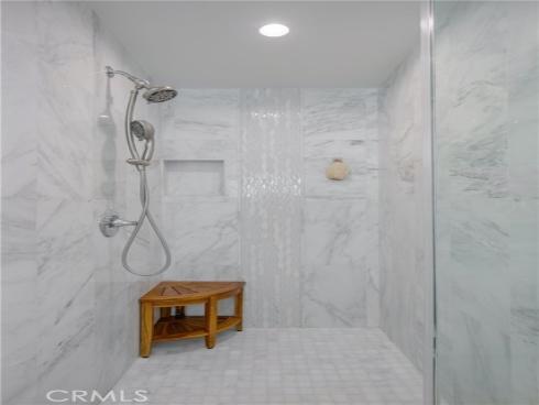 274  Grandview  , Laguna Beach, CA