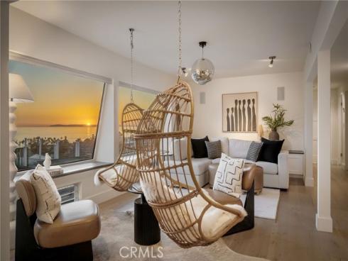 274  Grandview  , Laguna Beach, CA