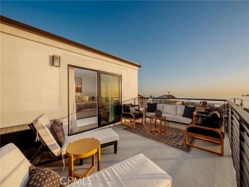 274  Grandview  , Laguna Beach, CA