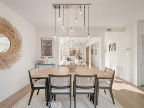 274  Grandview  , Laguna Beach, CA