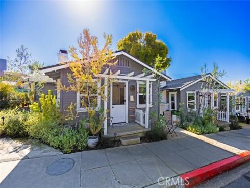 389  Park  , Laguna Beach, CA