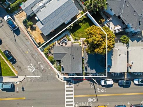 389  Park  , Laguna Beach, CA