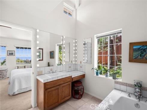 790  Wendt   Terrace, Laguna Beach, CA