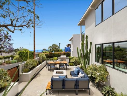 246  Fairview   Street, Laguna Beach, CA