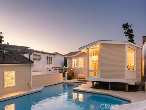 541  Oak Street  , Laguna Beach, CA