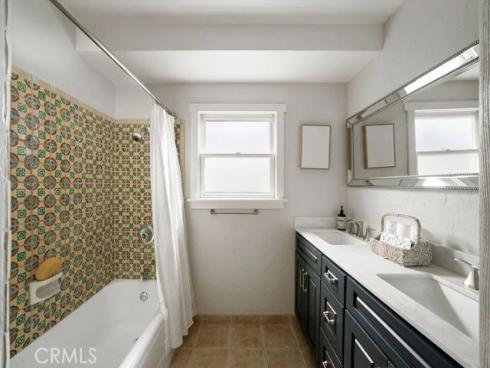 541  Oak Street  , Laguna Beach, CA