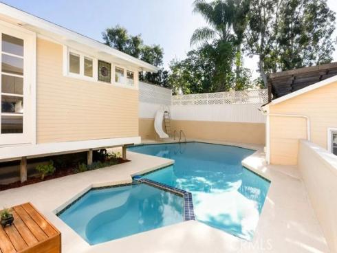 541  Oak Street  , Laguna Beach, CA