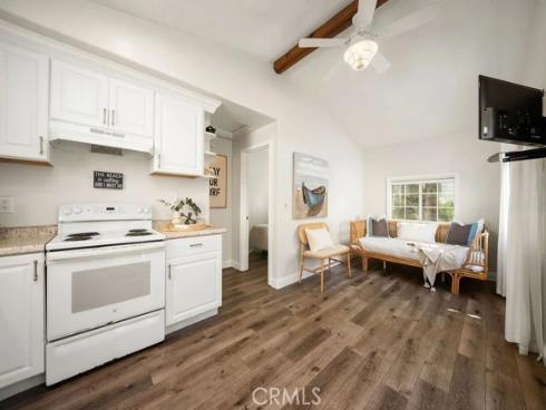 541  Oak Street  , Laguna Beach, CA