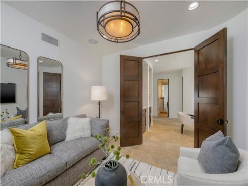 26 S La Senda  , Laguna Beach, CA