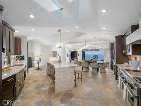 26 S La Senda  , Laguna Beach, CA