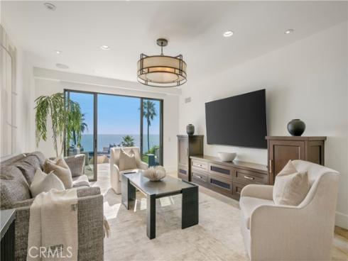 26 S La Senda  , Laguna Beach, CA