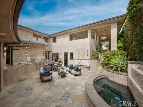 26 S La Senda  , Laguna Beach, CA