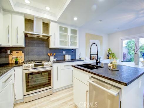 51  La Costa   Court, Laguna Beach, CA