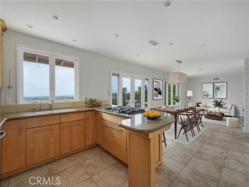 3083  Cresta  , Laguna Beach, CA