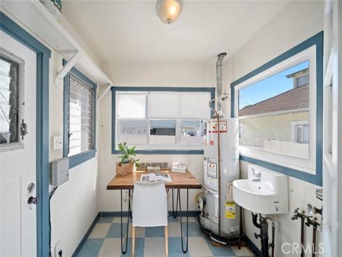 397  Poplar   Street, Laguna Beach, CA