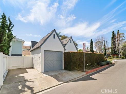 397  Poplar   Street, Laguna Beach, CA