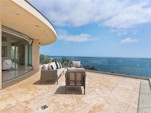 900  Gainsborough   Drive, Laguna Beach, CA