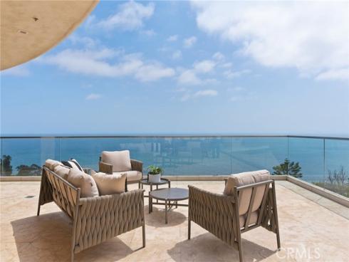 900  Gainsborough   Drive, Laguna Beach, CA