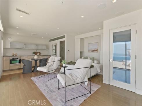 900  Gainsborough   Drive, Laguna Beach, CA