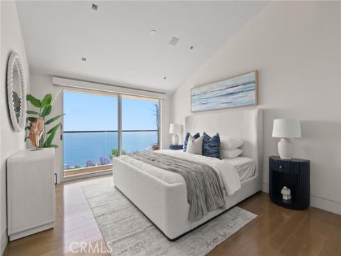 900  Gainsborough   Drive, Laguna Beach, CA