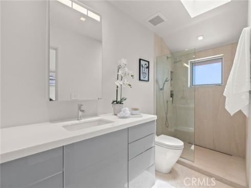 900  Gainsborough   Drive, Laguna Beach, CA