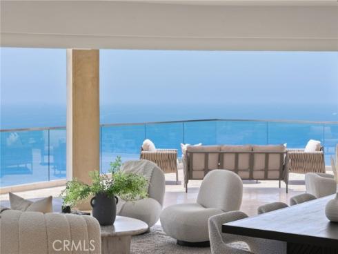 900  Gainsborough   Drive, Laguna Beach, CA