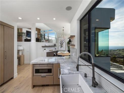 1425  Skyline   Drive, Laguna Beach, CA