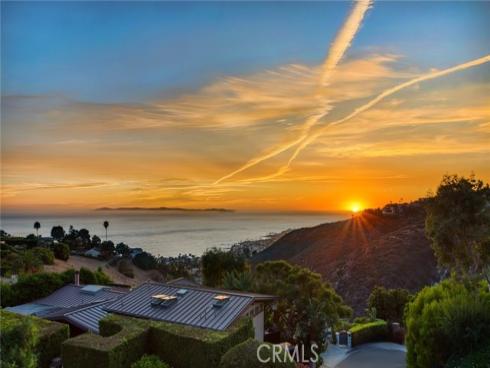 1961  San Remo   Drive, Laguna Beach, CA