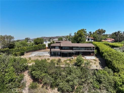 2155  Temple Hills  , Laguna Beach, CA
