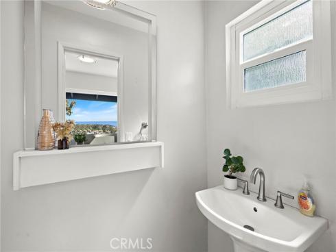 696  Mystic View  , Laguna Beach, CA