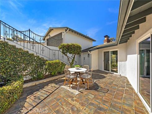 696  Mystic View  , Laguna Beach, CA