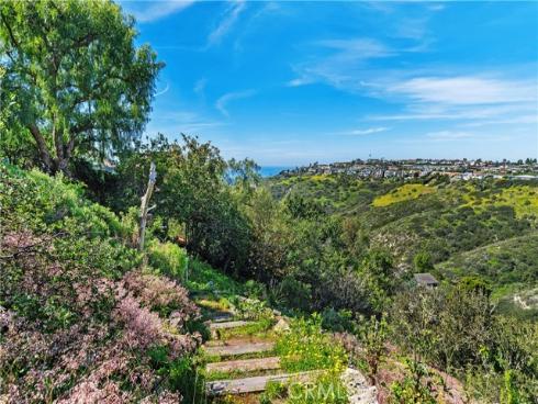 2210  Temple Hills Drive  , Laguna Beach, CA