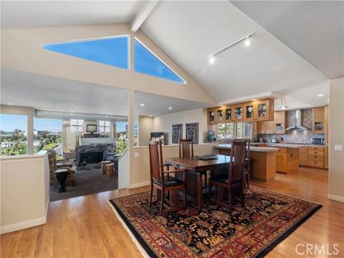 2210  Temple Hills Drive  , Laguna Beach, CA