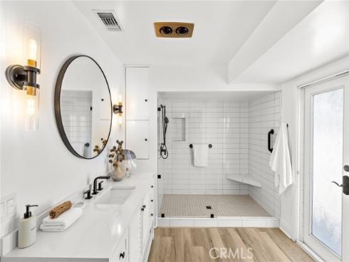 1651  Thurston Dr  , Laguna Beach, CA