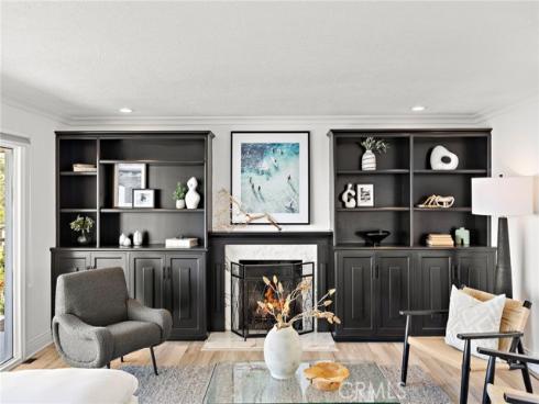 1651  Thurston Dr  , Laguna Beach, CA