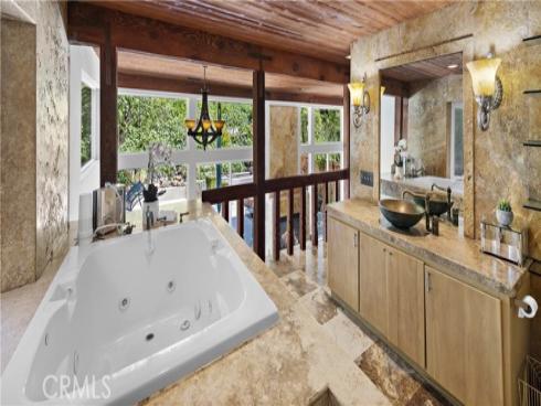 785  Summit   Drive, Laguna Beach, CA