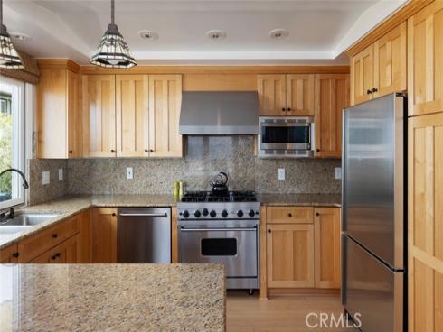 31953  10th   Avenue, Laguna Beach, CA